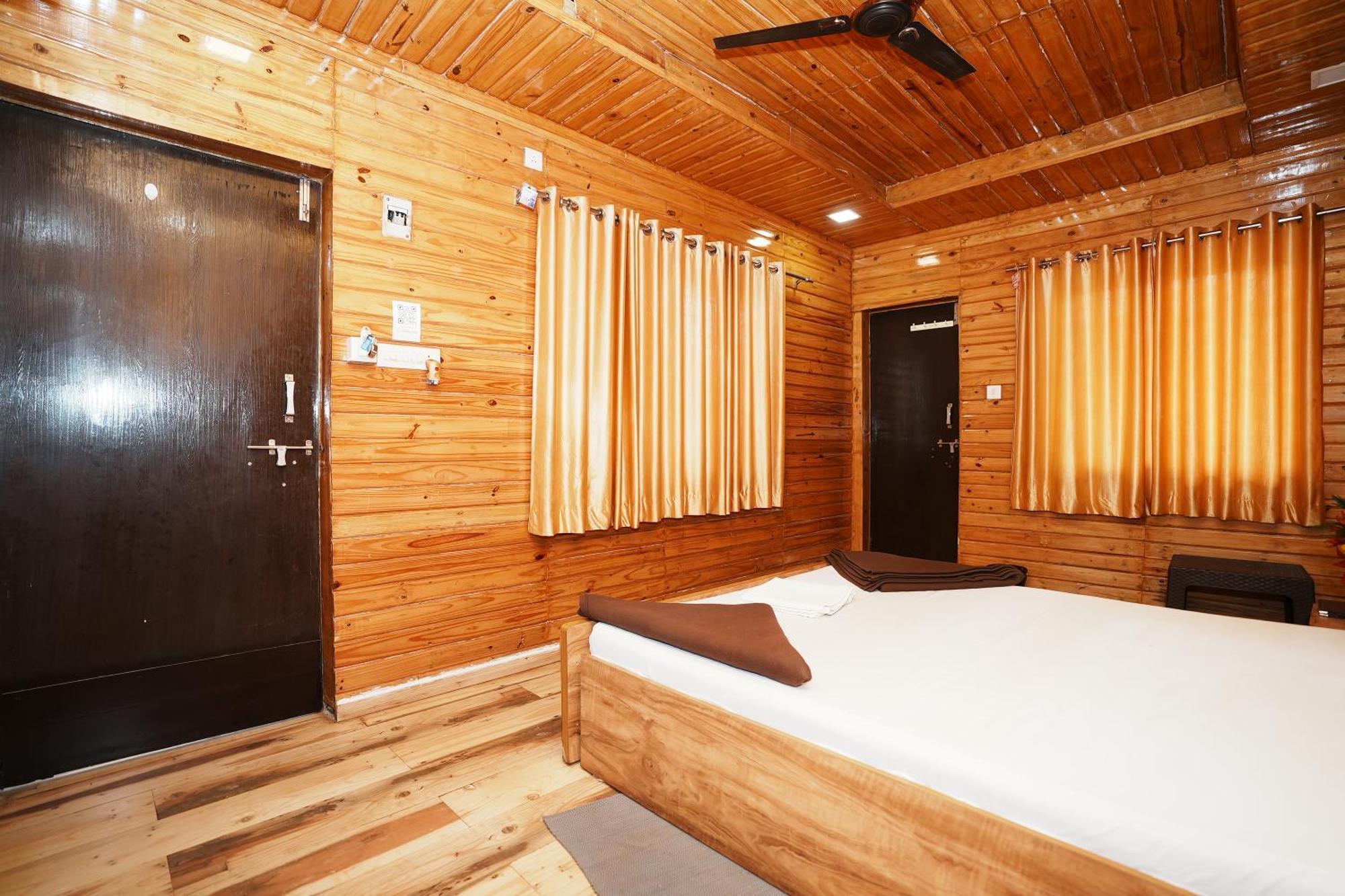 Sunshine Resort ปูเน่ ภายนอก รูปภาพ